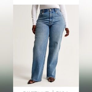 Abercrombie 90s Relaxed Jean